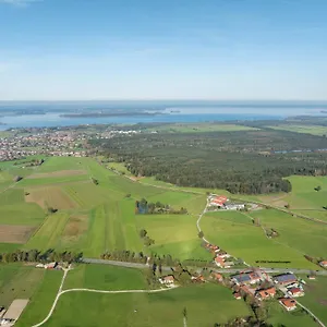  Apartment My Erholung Auf Erlebnishof Zwischen Chiemseestrand Und Kampenwand